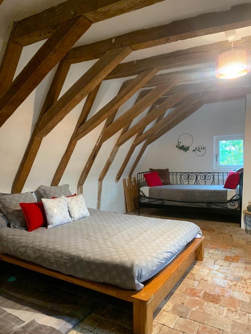 La Grange D Ave Hotel Luynes  Kültér fotó