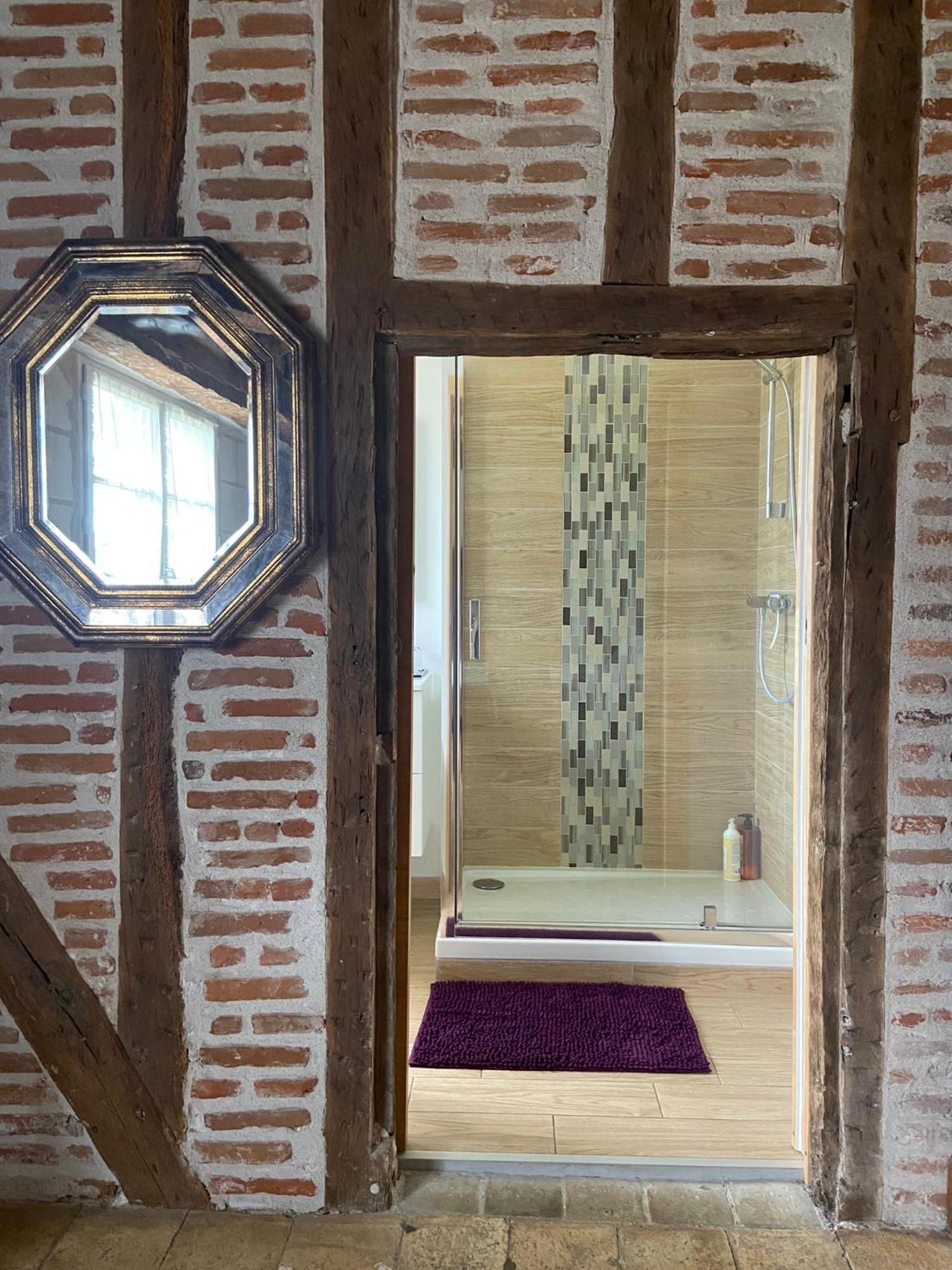 La Grange D Ave Hotel Luynes  Kültér fotó